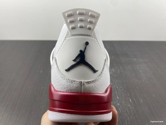 HYPE Jordan Alternate 89 Retro Air 4 308497-106 0814